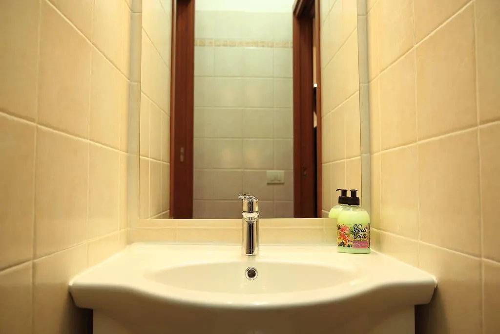 Micro Home Milan 0*,  Italy